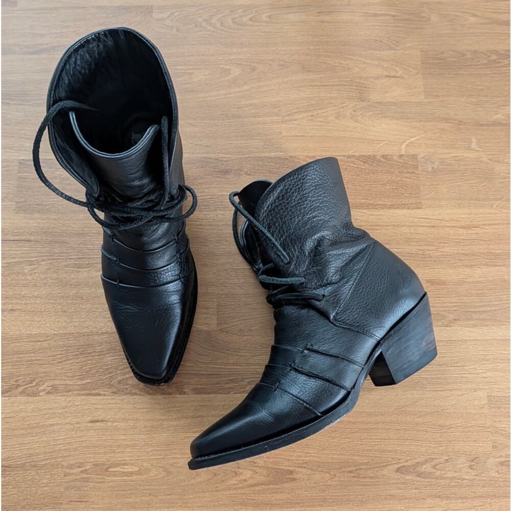 John Fluevog Autry Luana Lace-up Ankle Boot Womens 6.5 Black Leather Logo